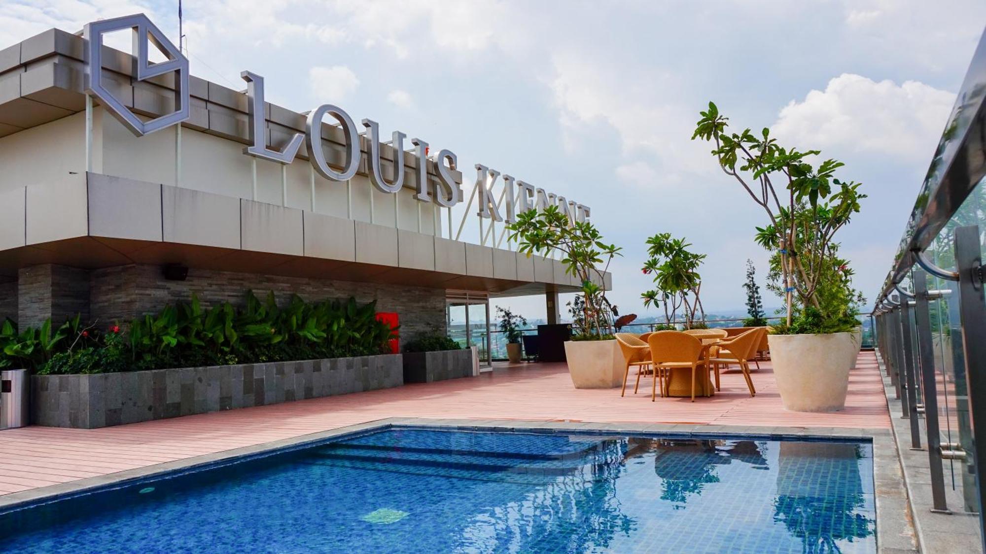 Louis Kienne Hotel Pandanaran Semarang Kültér fotó